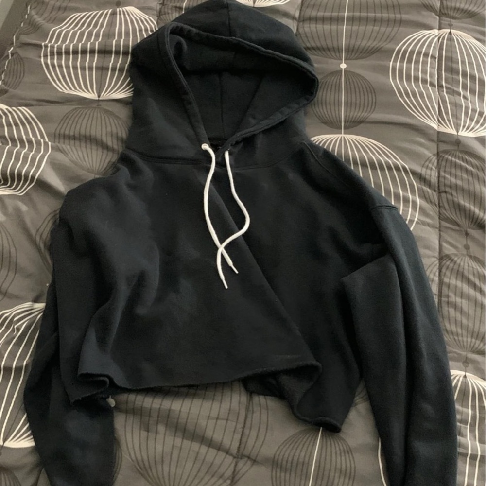 Black Cropped Top Hoodie